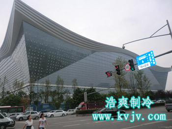 成都环球会展配送中心大型水蜜桃在线视频