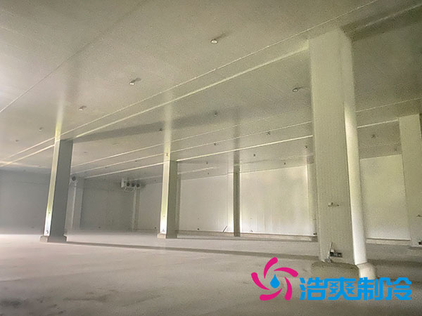 建一个冷藏库每平方米需多少钱？